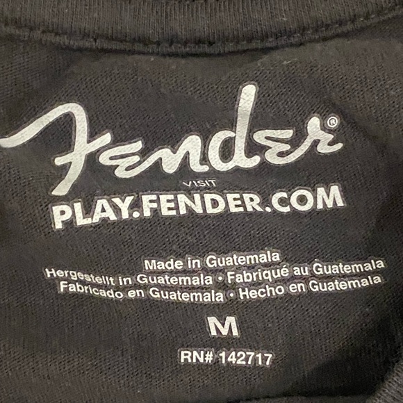 Fender Tee | Size M - Picture 4 of 6